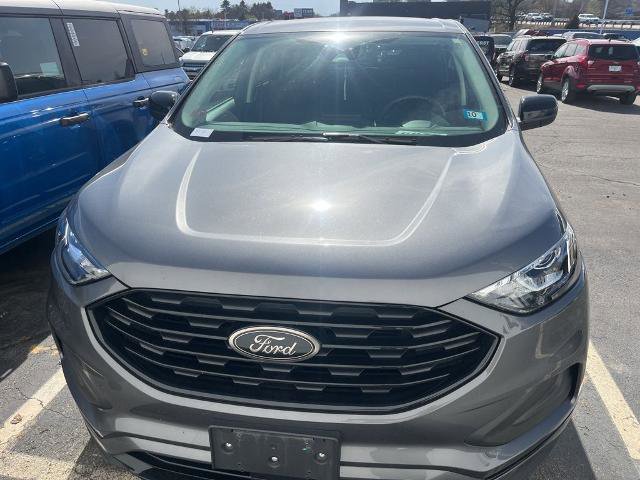 Certified 2024 Ford Edge SE w/ Black Appearance Package AWD/4WD image 1