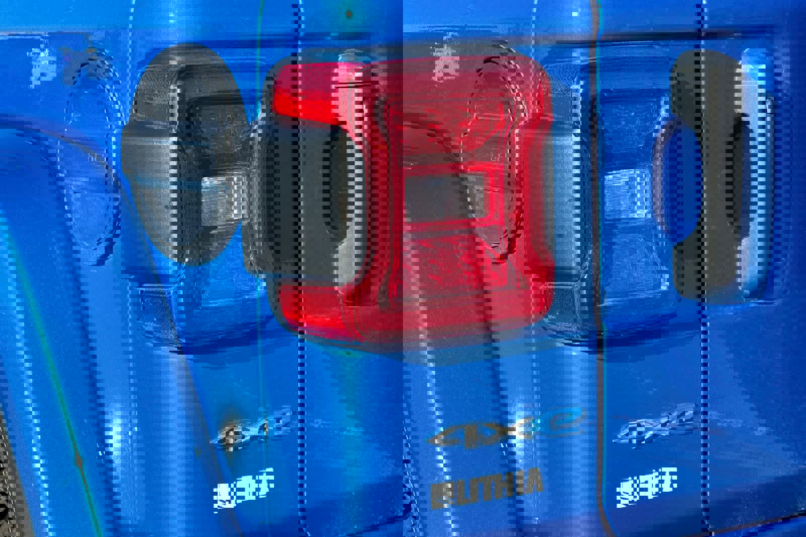 Used 2021 Jeep Wrangler Unlimited Sahara w/ Cold Weather Group image 27