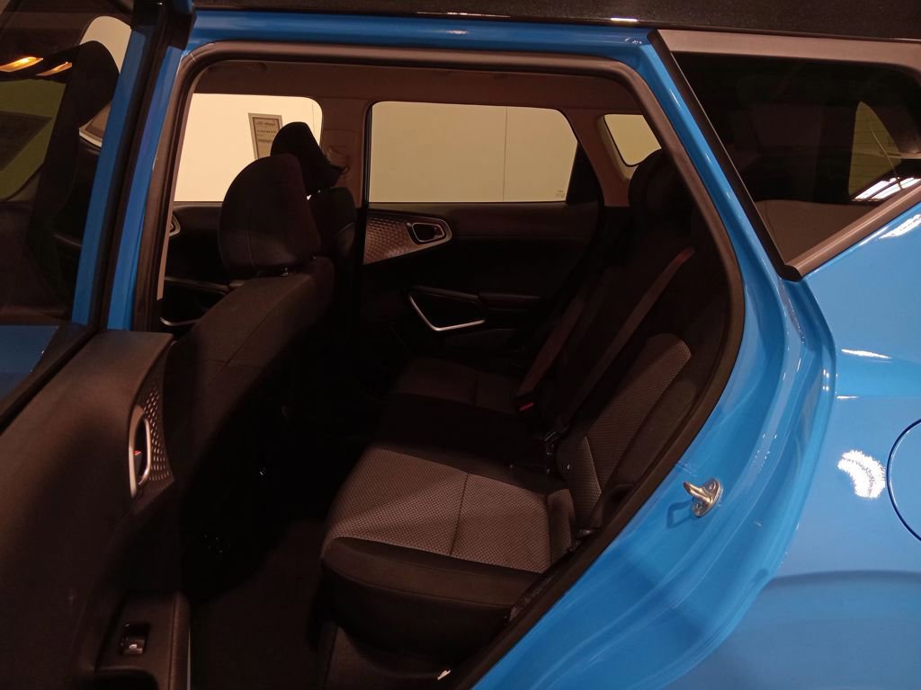 Used 2024 Kia Soul S image 15