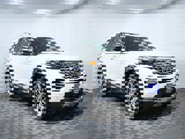 Certified 2021 Ford Explorer Platinum w/ Equipment Group 601A image 5