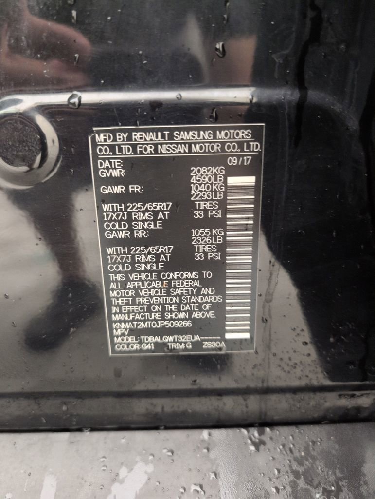 Used 2018 Nissan Rogue SV FWD image 39