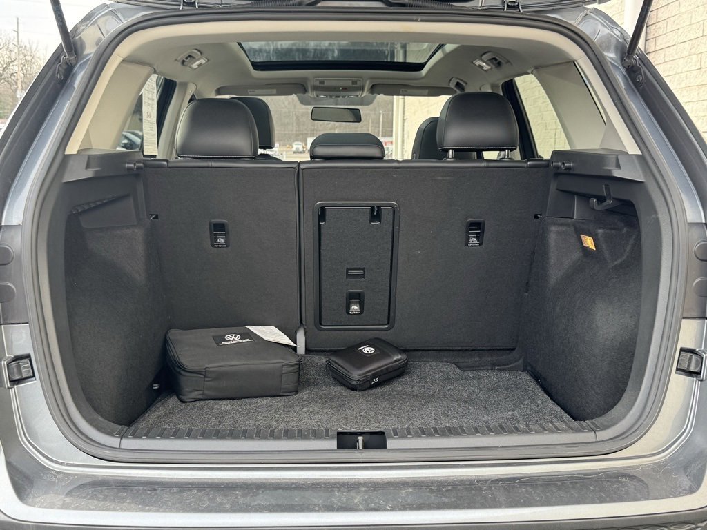 Used 2022 Volkswagen Taos SE w/ Panoramic Sunroof Package image 26