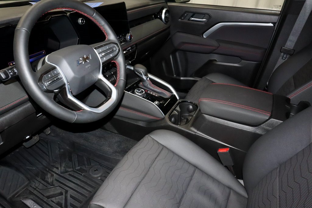 Used 2026 Chevrolet Colorado Z71 w/ Technology Package image 25