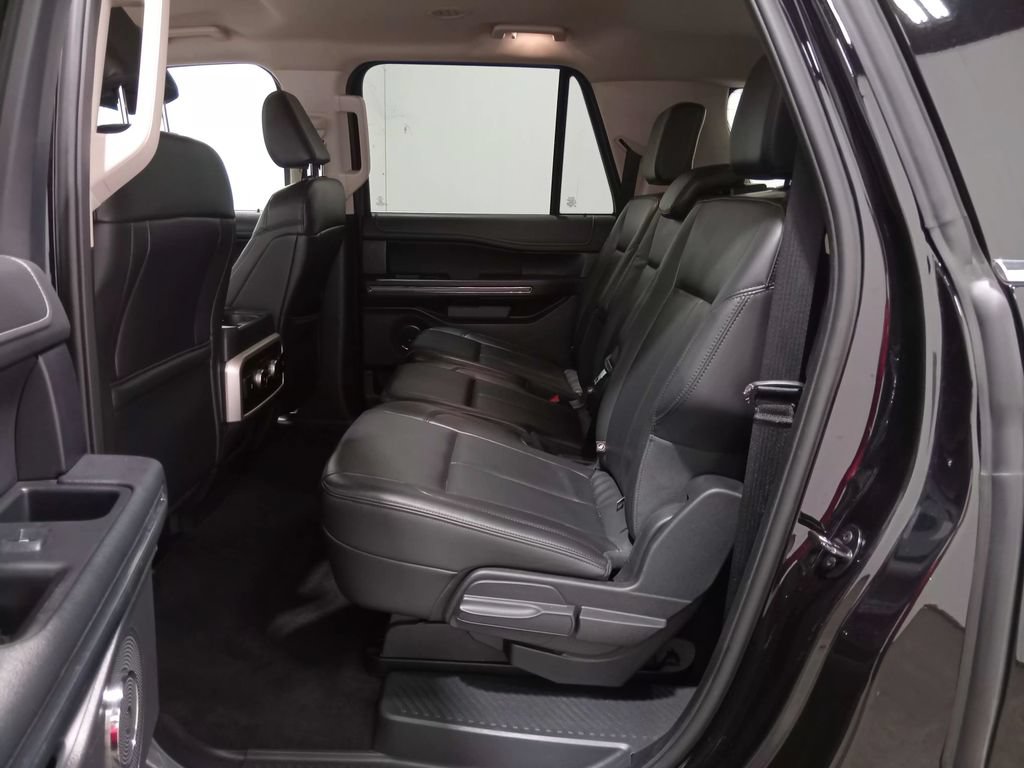 Certified 2024 Ford Expedition Max XLT AWD/4WD image 15