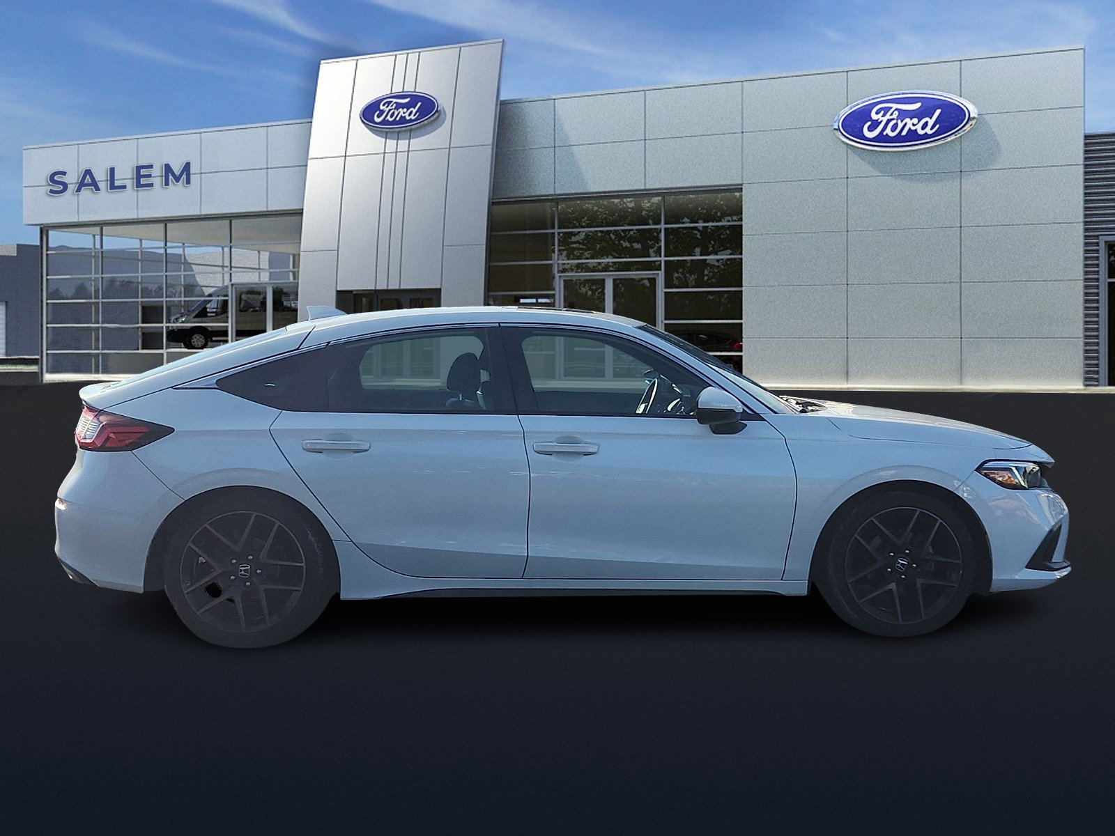 Used 2022 Honda Civic Sport Touring image 3