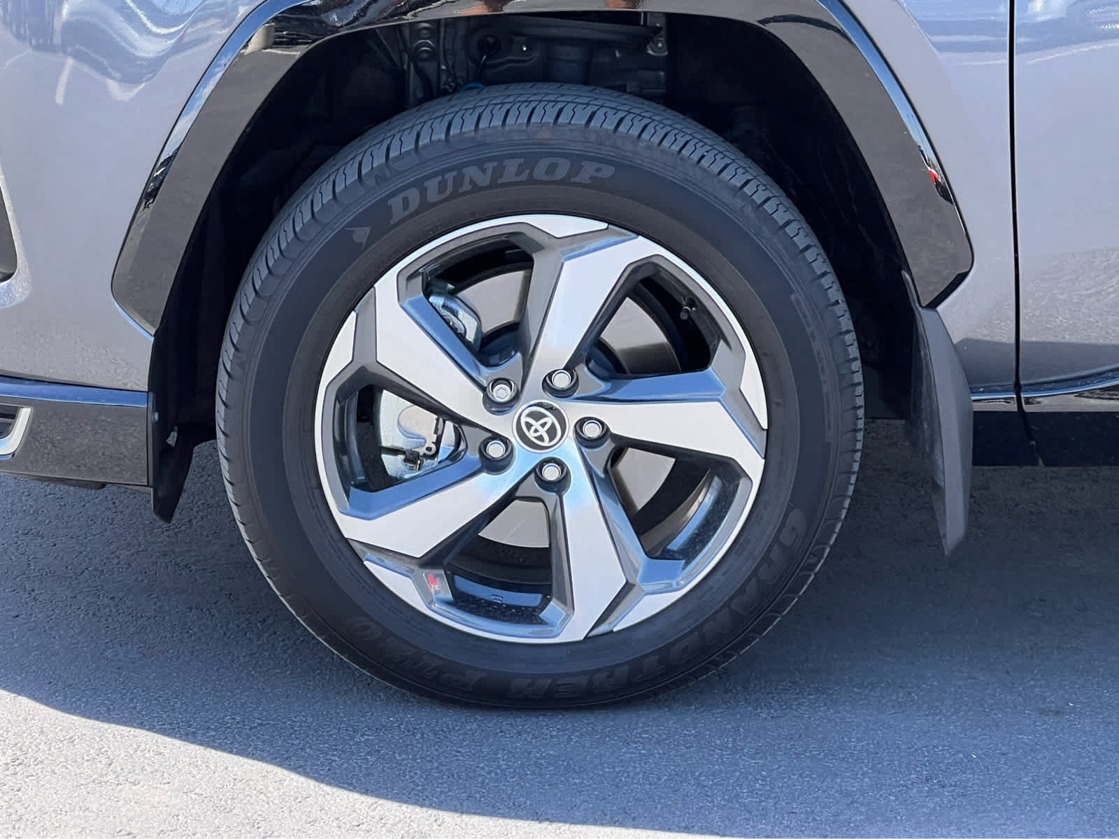 Used 2025 Toyota RAV4 SE AWD/4WD image 13
