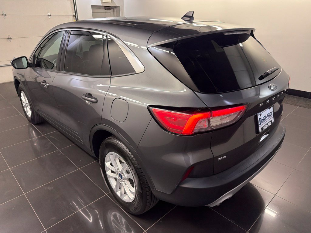 Certified 2021 Ford Escape SE AWD/4WD image 4