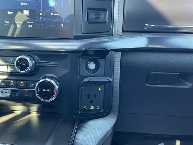 Certified 2025 Ford F150 Platinum w/ Equipment Group 702A High AWD/4WD image 36
