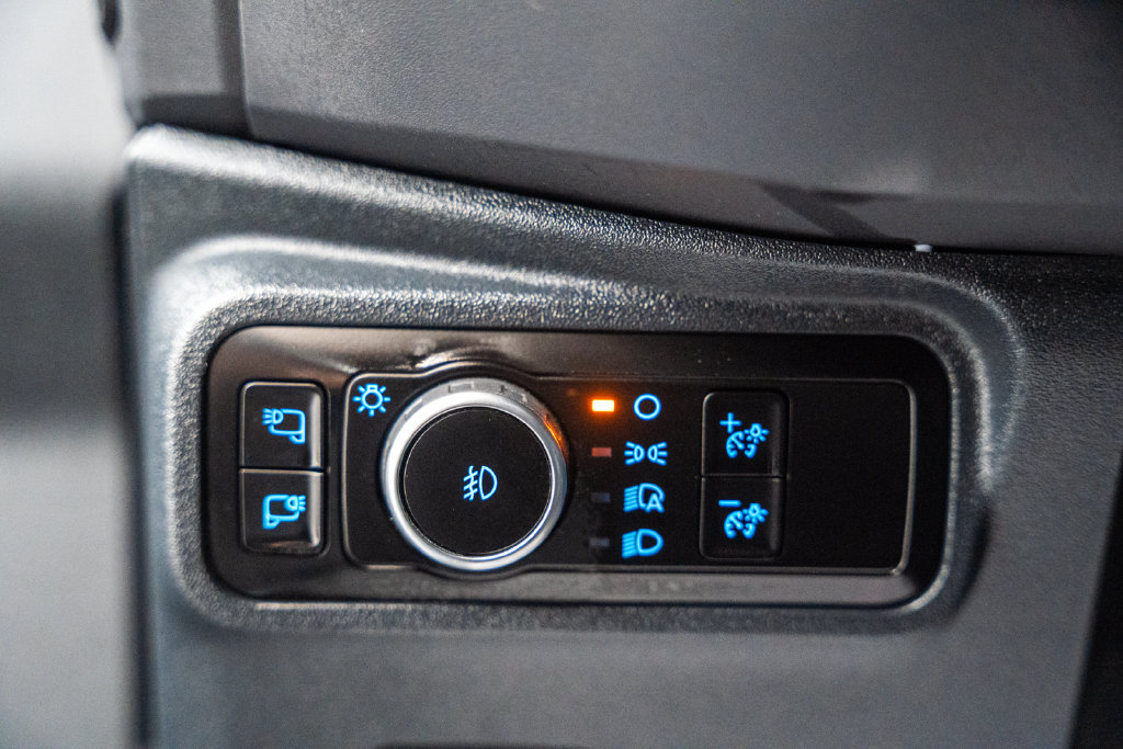 Certified 2025 Ford Bronco Badlands AWD/4WD image 43
