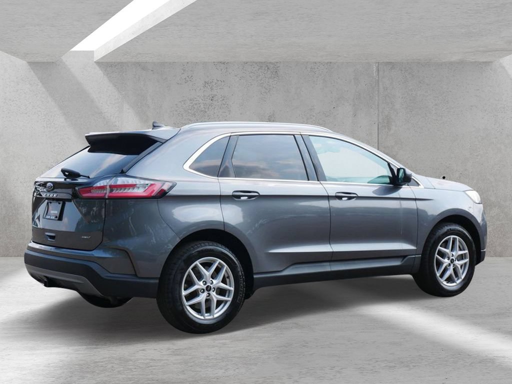 Certified 2024 Ford Edge SEL w/ Convenience Package AWD/4WD image 3