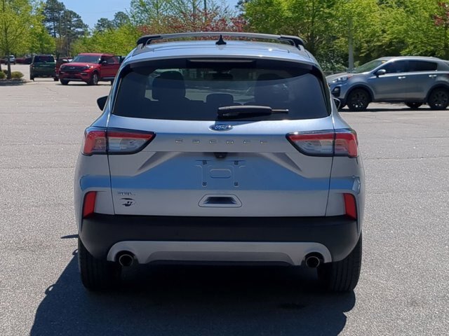 Certified 2022 Ford Escape SEL w/ Technology Package FWD image 5