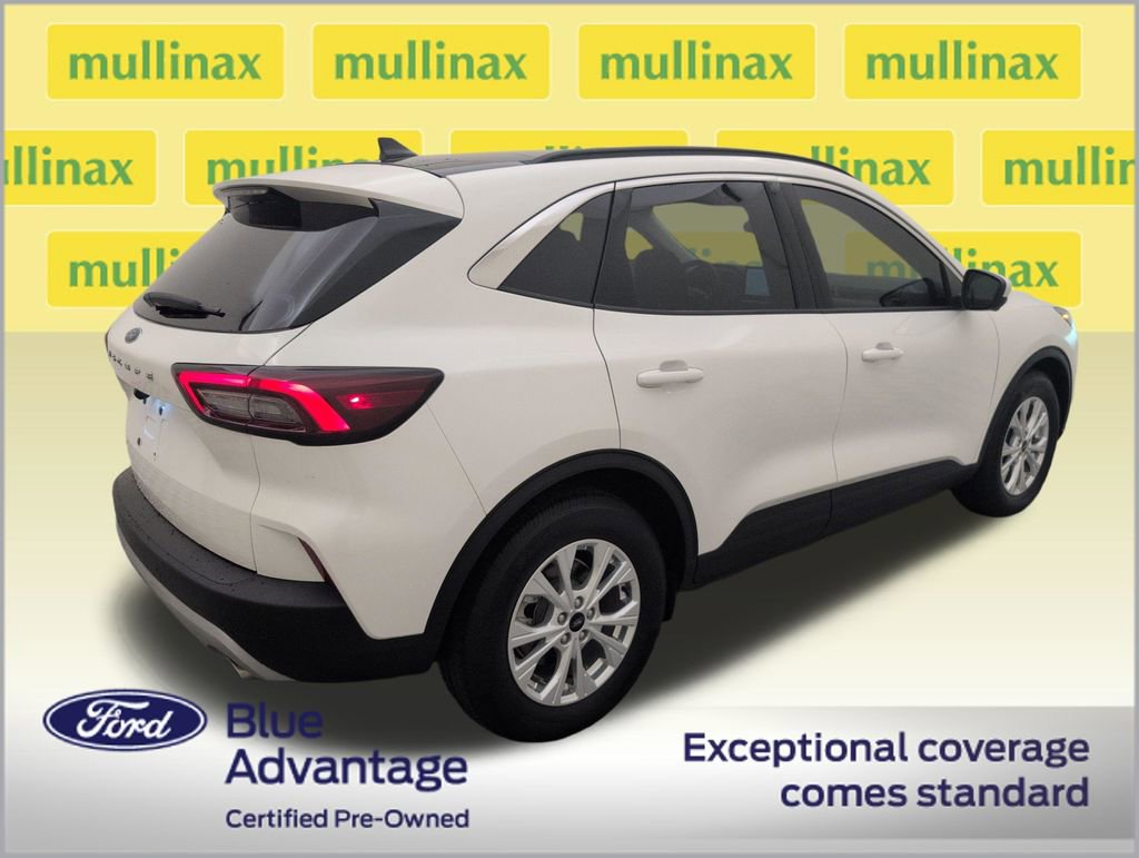 Certified 2023 Ford Escape Active w/ Tech Pack #2 FWD image 3