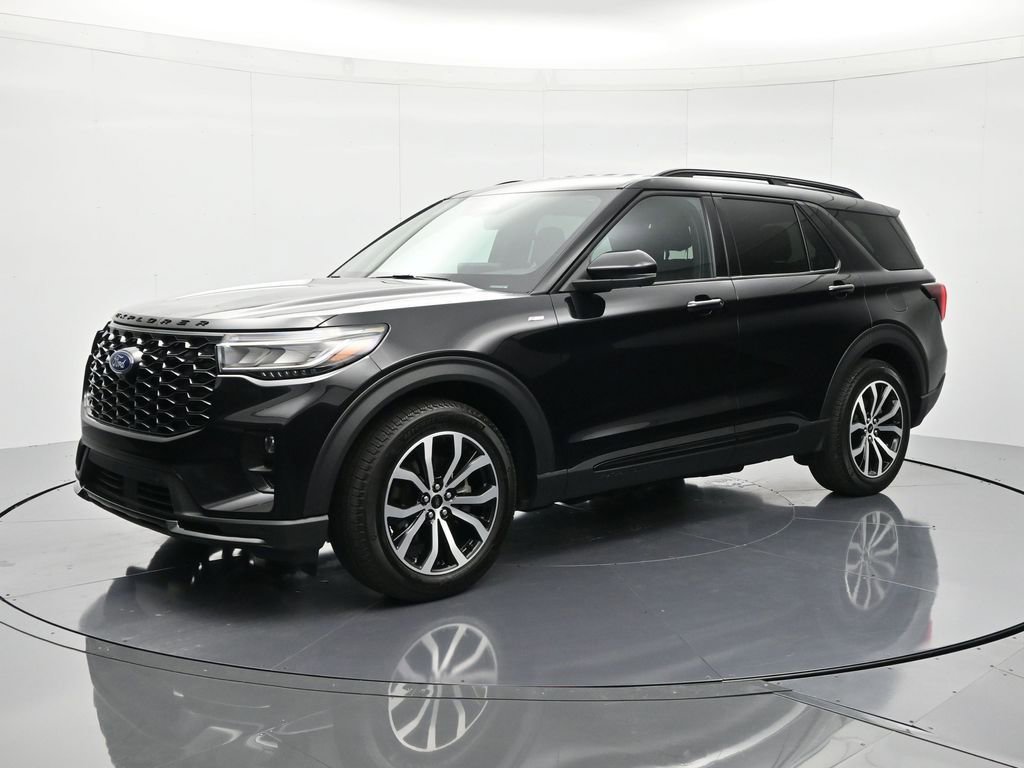 Certified 2025 Ford Explorer ST-Line w/ Premium Package RWD video 1