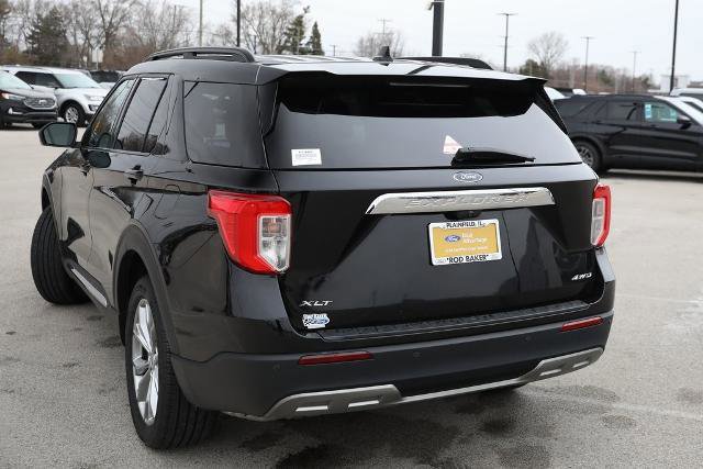 Certified 2022 Ford Explorer XLT w/ Equipment Group 202A image 6