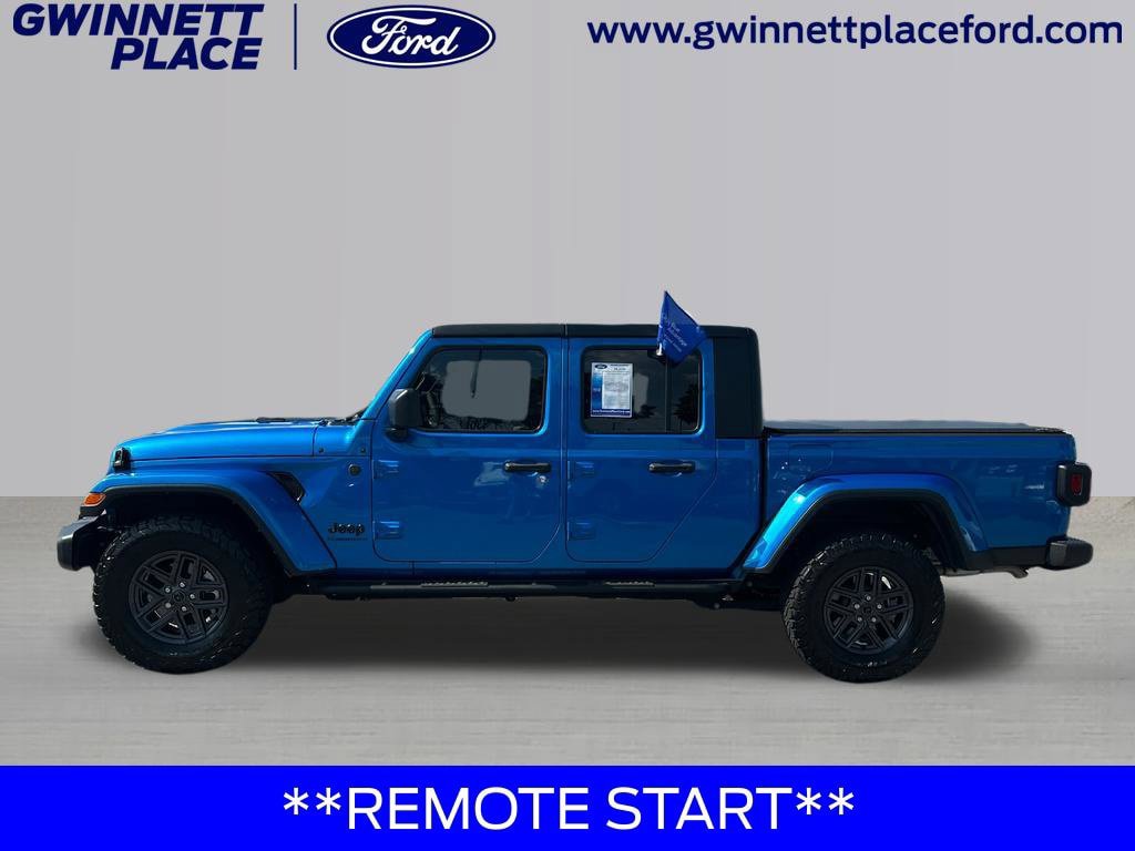 Used 2024 Jeep Gladiator Sport AWD/4WD image 9