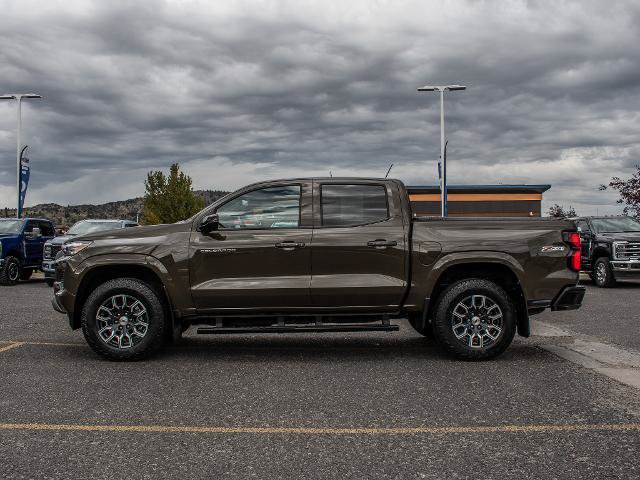 Used 2023 Chevrolet Colorado Z71 w/ Z71 Convenience Package 2 AWD/4WD image 9