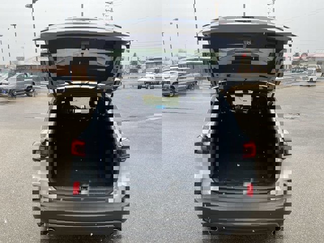 Certified 2025 Ford Escape ST-Line w/ Cold Weather Package image 19