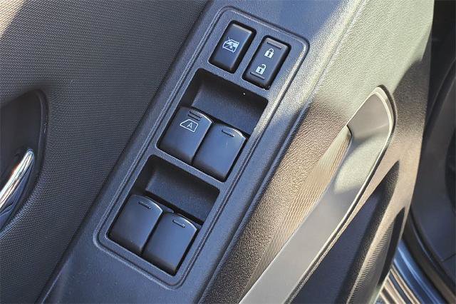 Used 2024 Nissan Frontier SV image 20