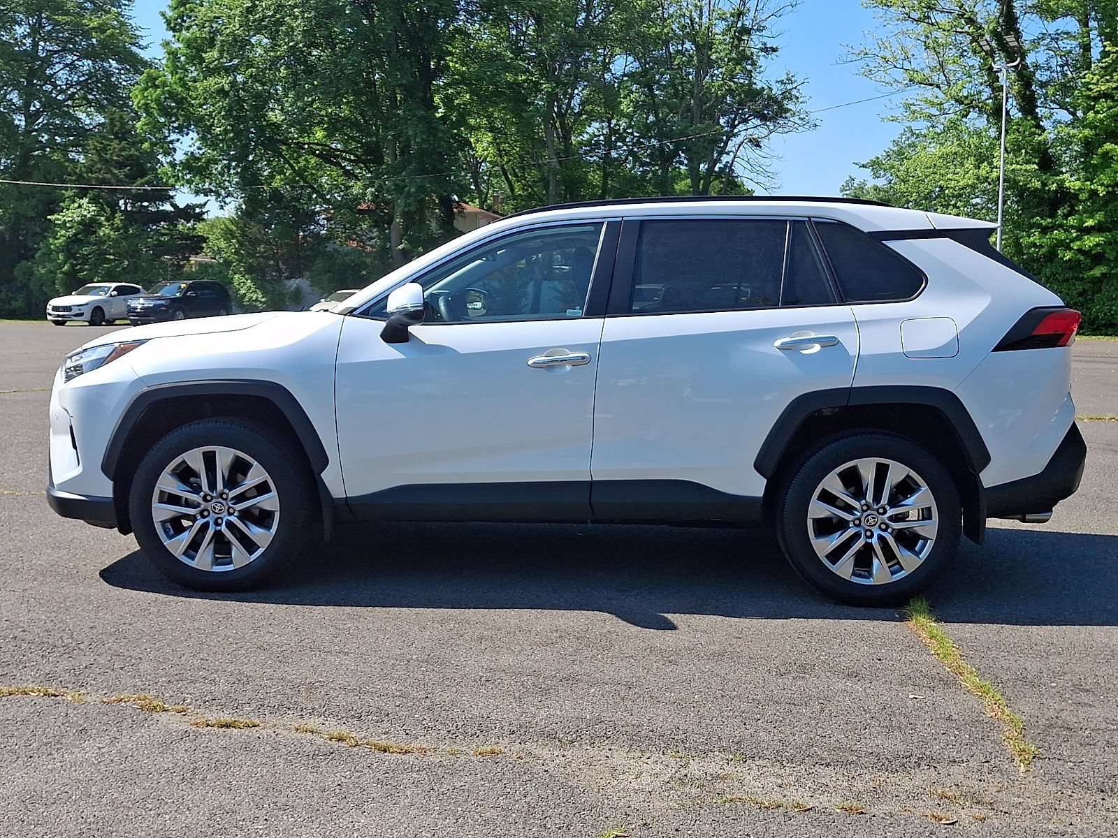 Used 2024 Toyota RAV4 Limited w/ Weather Package AWD/4WD image 4