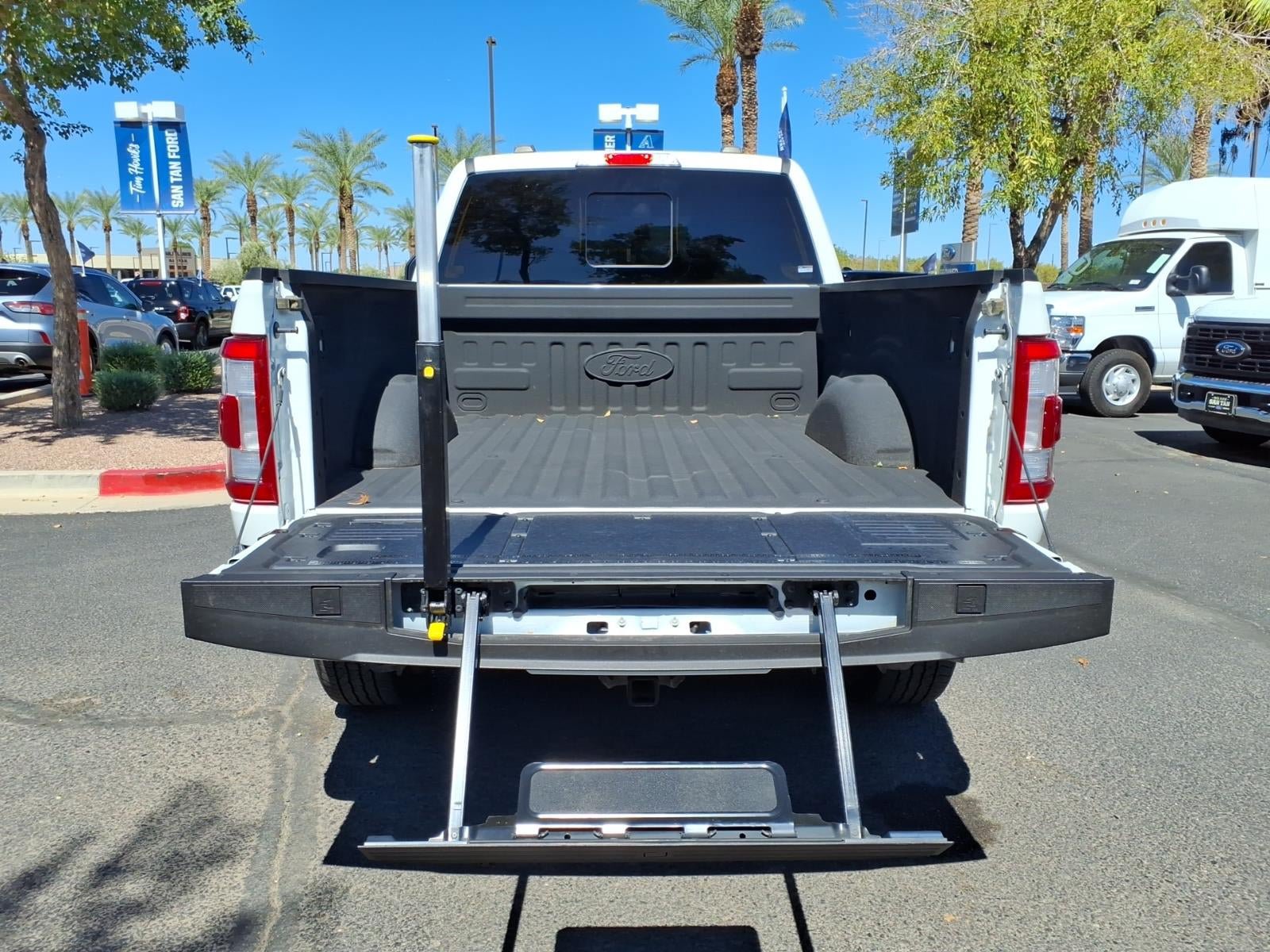 Certified 2023 Ford F150 Platinum w/ Equipment Group 701A High AWD/4WD image 16