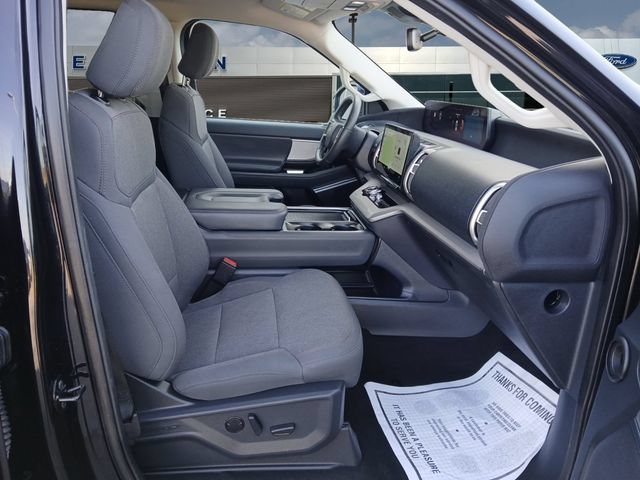 Certified 2025 Ford Expedition Max Active RWD image 15