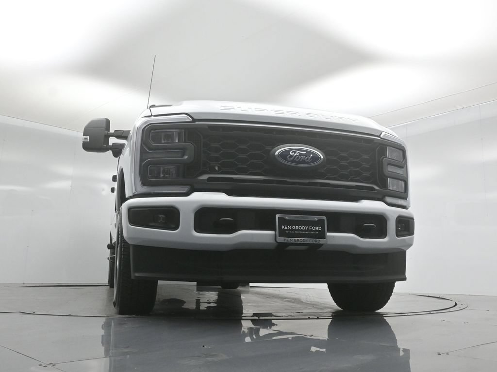Certified 2025 Ford F250 XL w/ STX Appearance Package AWD/4WD image 41