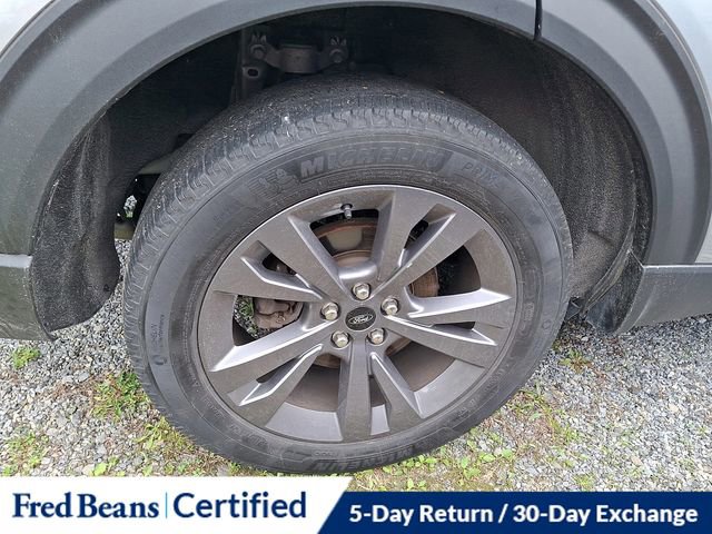 Certified 2022 Ford Explorer XLT w/ Equipment Group 202A AWD/4WD image 10