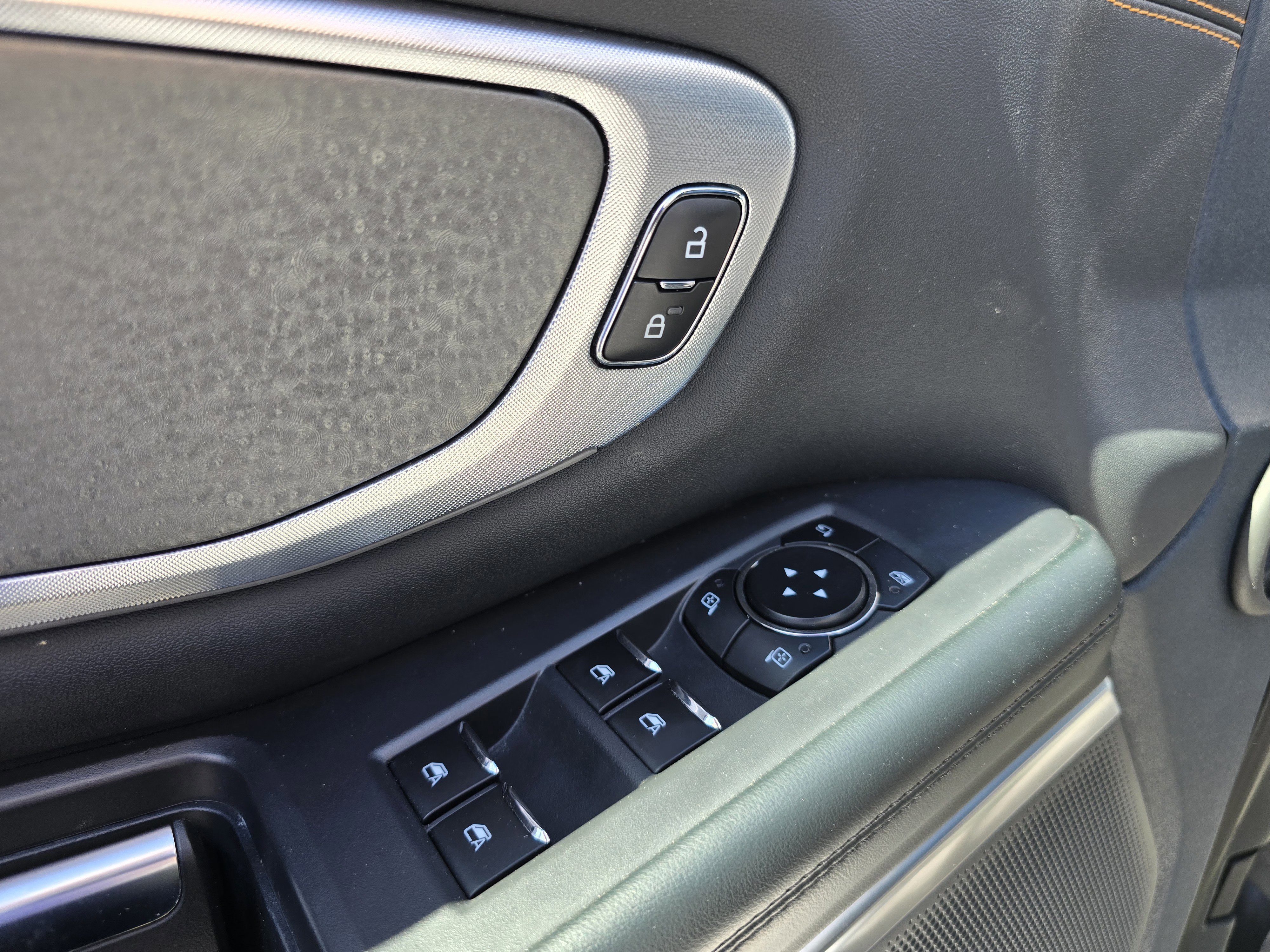 Certified 2025 Ford Expedition Tremor AWD/4WD image 19