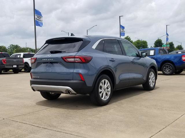 Certified 2024 Ford Escape Active FWD image 2