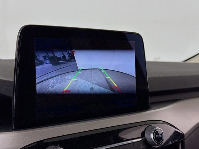 Certified 2020 Ford Escape SE image 13