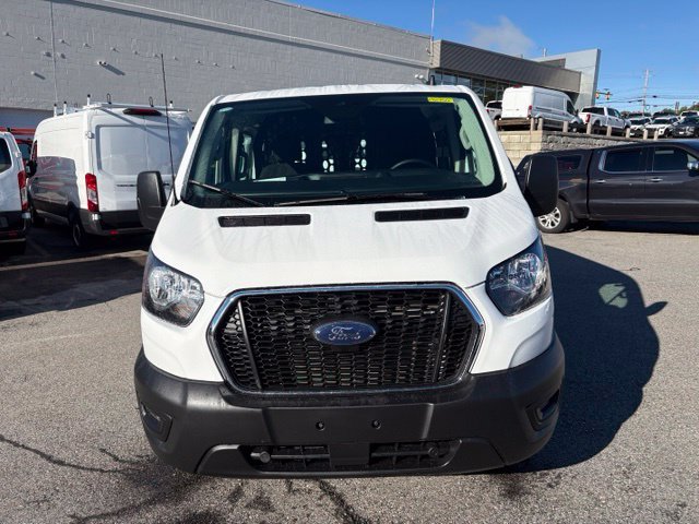 Certified 2025 Ford Transit 250 Low Roof w/ Exterior Upgrade Package RWD image 8