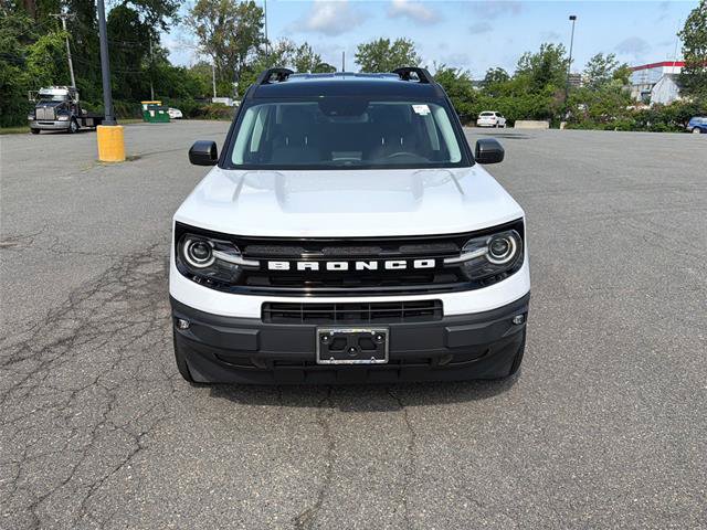 Certified 2023 Ford Bronco Sport Outer Banks AWD/4WD image 2