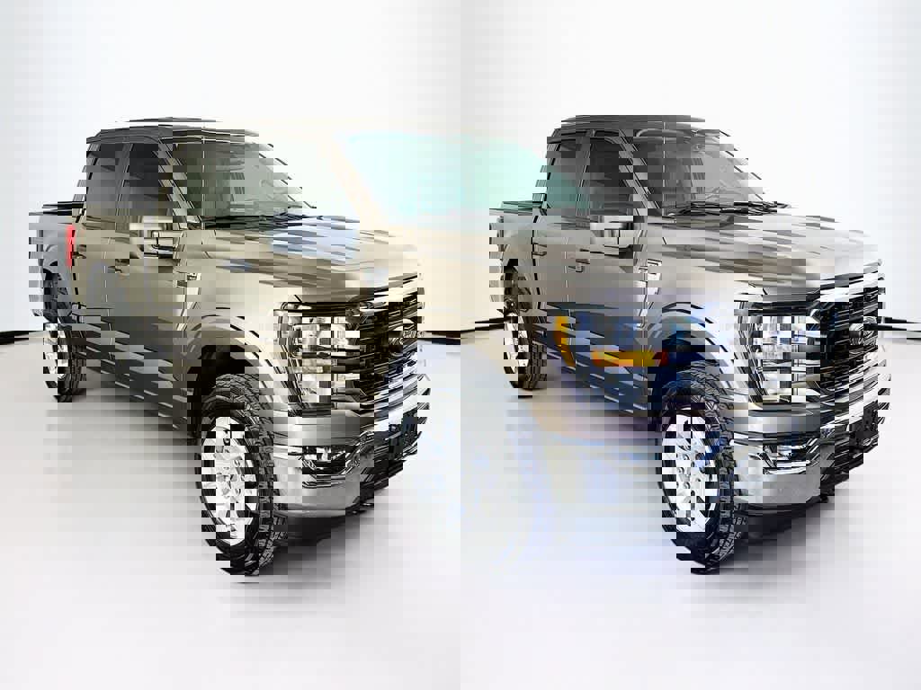 Certified 2023 Ford F150 XLT image 7