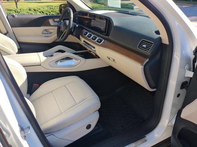 Used 2026 Mercedes-Benz GLE 450e 4MATIC image 37