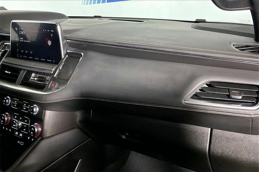 Used 2023 GMC Yukon AT4 w/ AT4 Premium Plus Package image 12