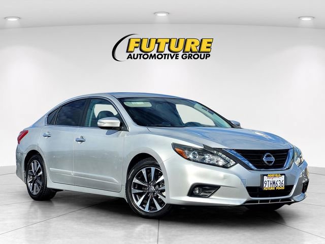 Used 2017 Nissan Altima 2.5 SL w/ 2.5 Technology Package FWD image 7
