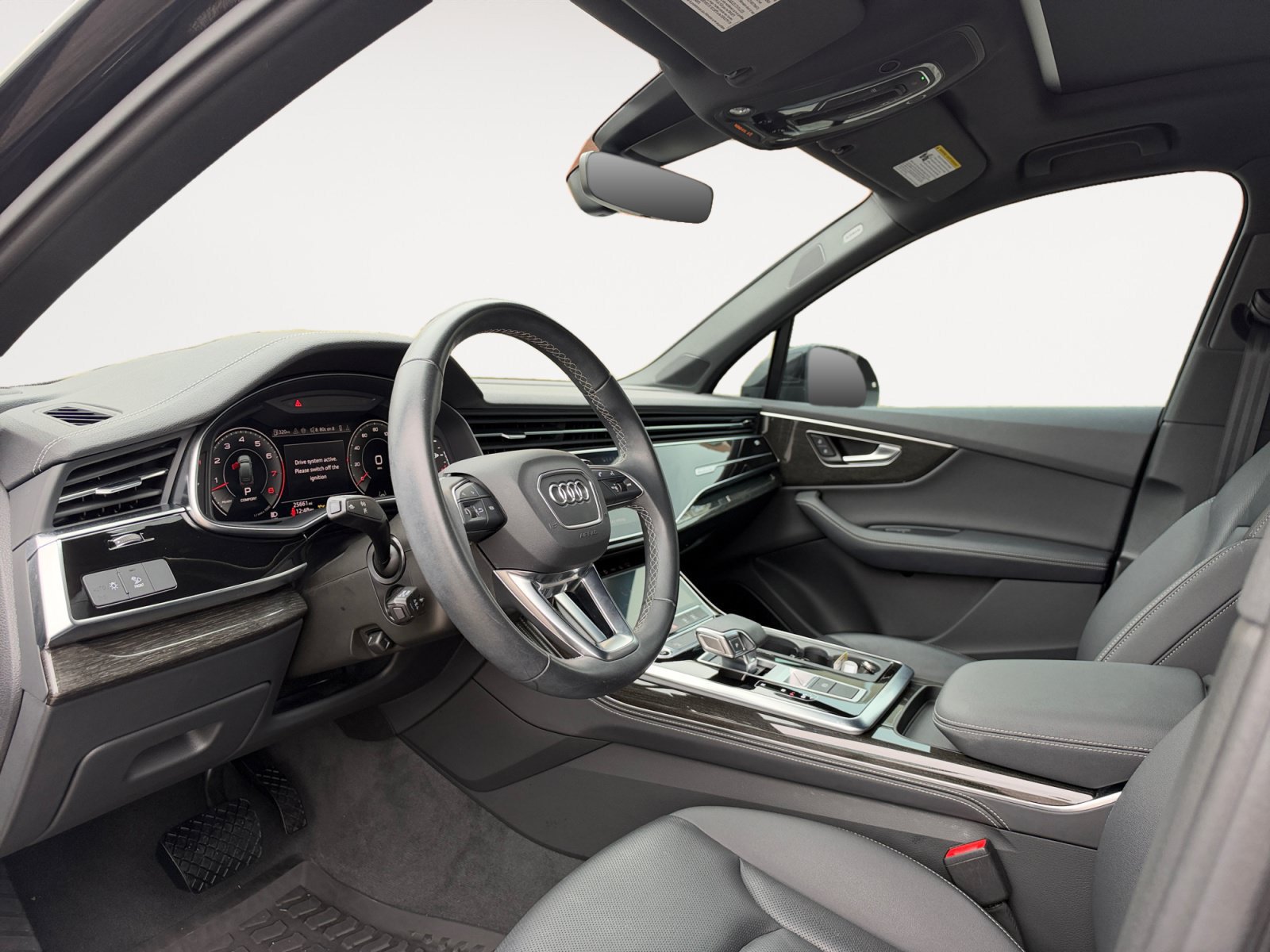 Used 2025 Audi Q7 3.0T Premium Plus AWD/4WD image 9
