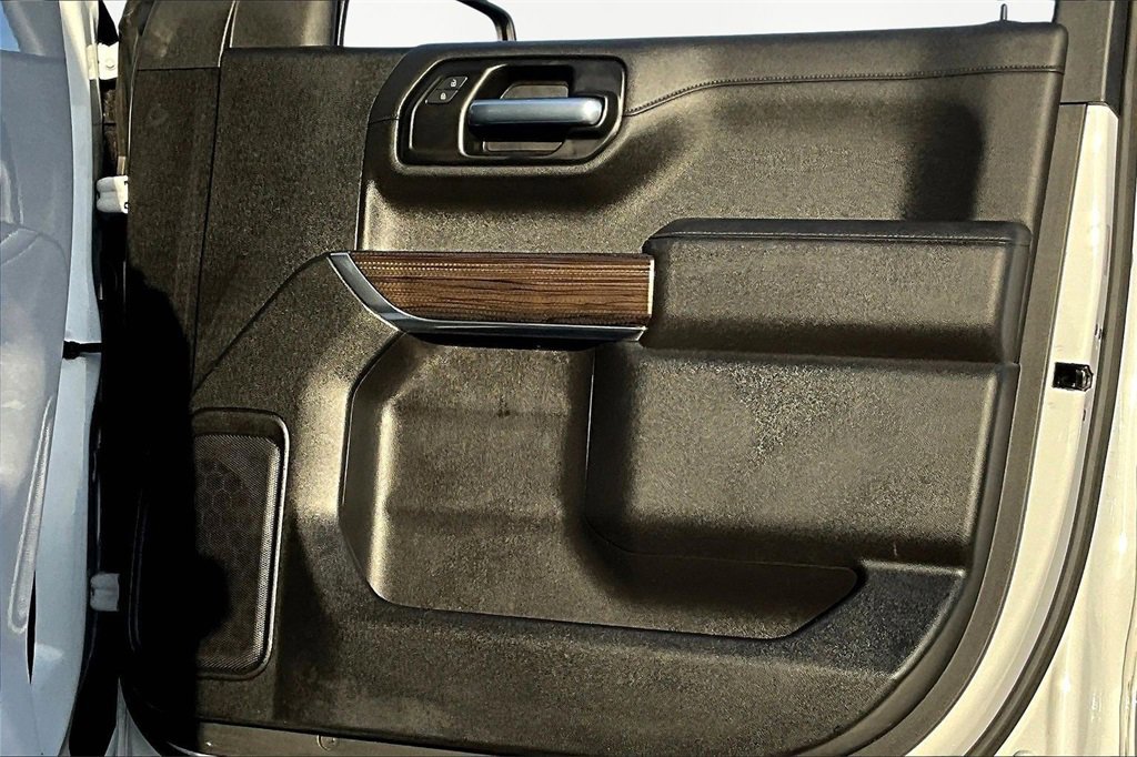 Used 2022 Chevrolet Silverado 1500 LT Trail Boss w/ Bed Protection Package image 25