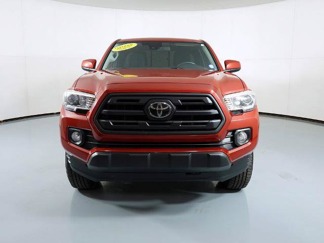 Used 2018 Toyota Tacoma SR5 RWD image 3