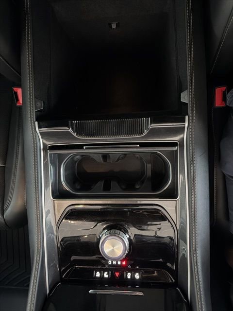 Used 2023 Jeep Wagoneer Base image 30