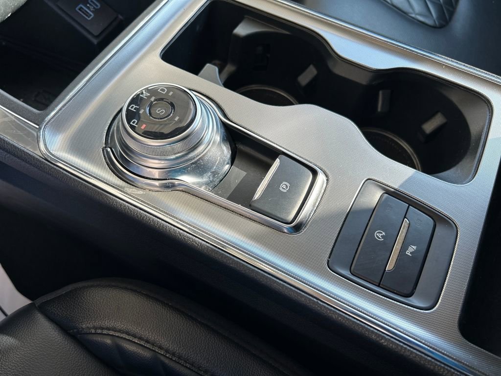 Certified 2024 Ford Edge Titanium image 20