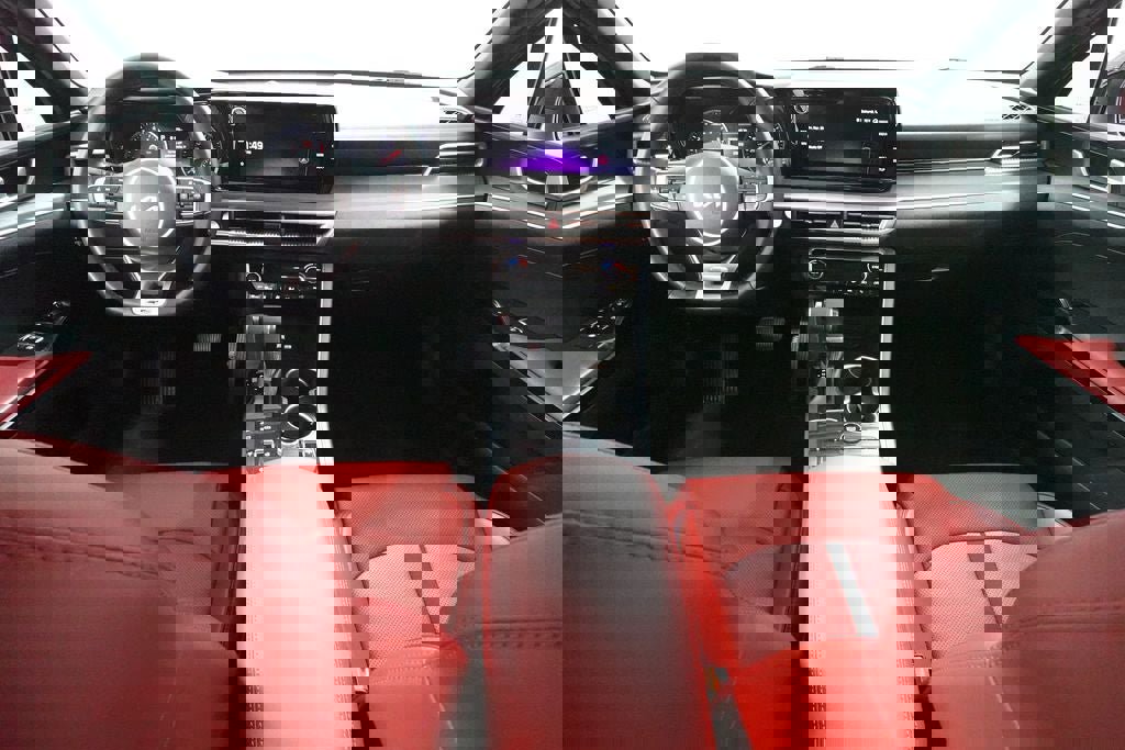 Used 2024 Kia K5 GT-Line w/ GT-Line Premium Package image 11