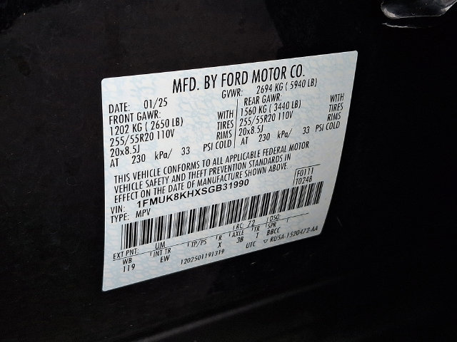 Certified 2025 Ford Explorer ST-Line AWD/4WD image 27