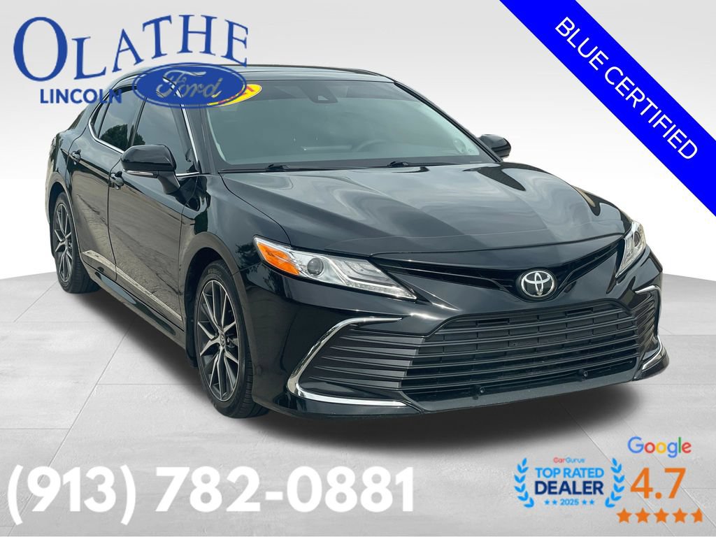 Used 2021 Toyota Camry XLE w/ Navigation Package AWD/4WD image 8
