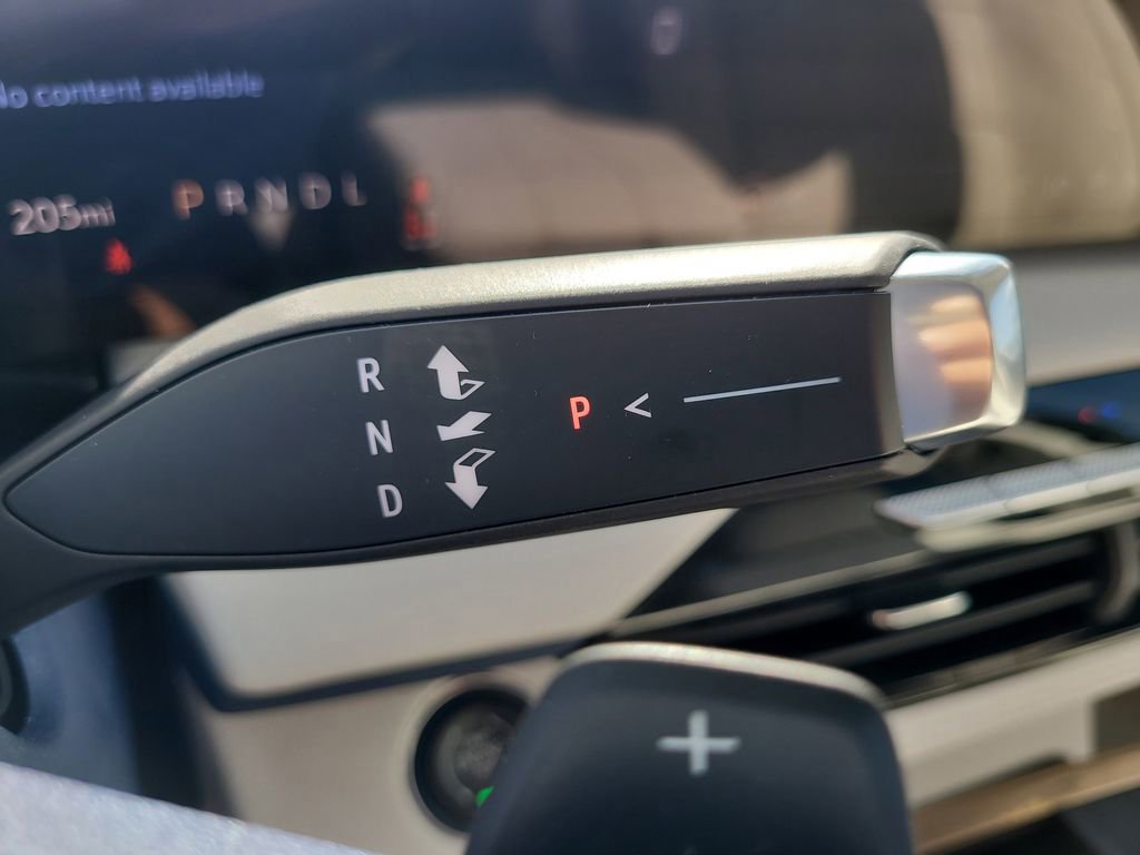 Used 2026 Buick Enclave Avenir w/ Super Cruise Package FWD image 30