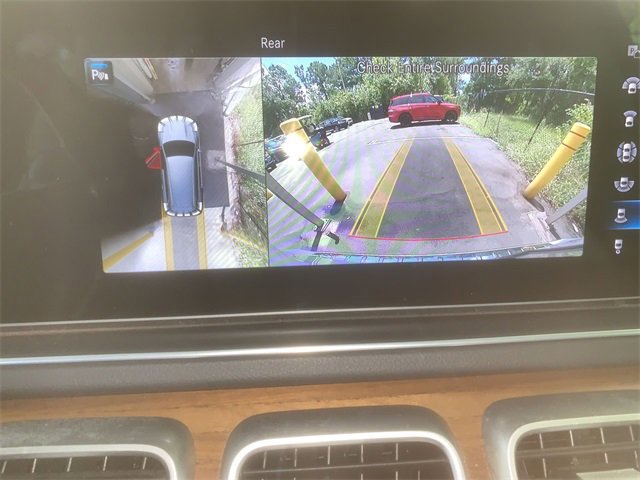 Used 2022 Mercedes-Benz GLS 450 4MATIC image 18