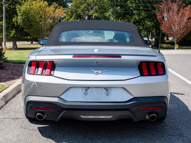 Certified 2025 Ford Mustang Premium RWD image 4