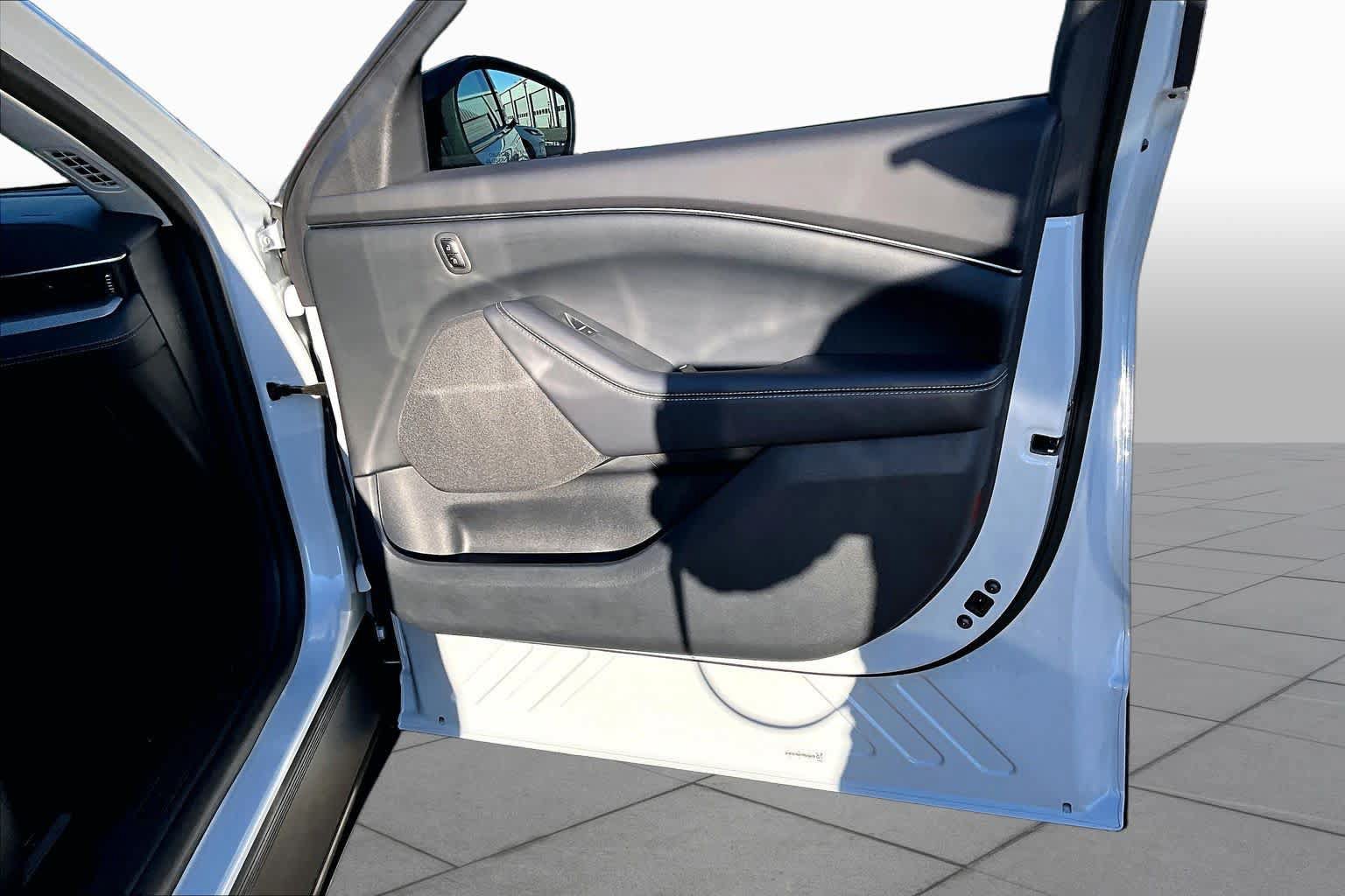 Certified 2023 Ford Mustang Mach-E Select RWD image 22