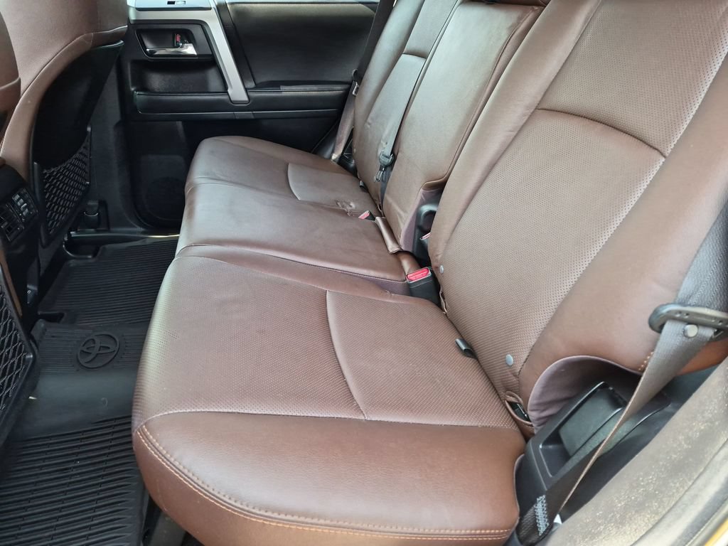 Used 2023 Toyota 4Runner Limited AWD/4WD image 32