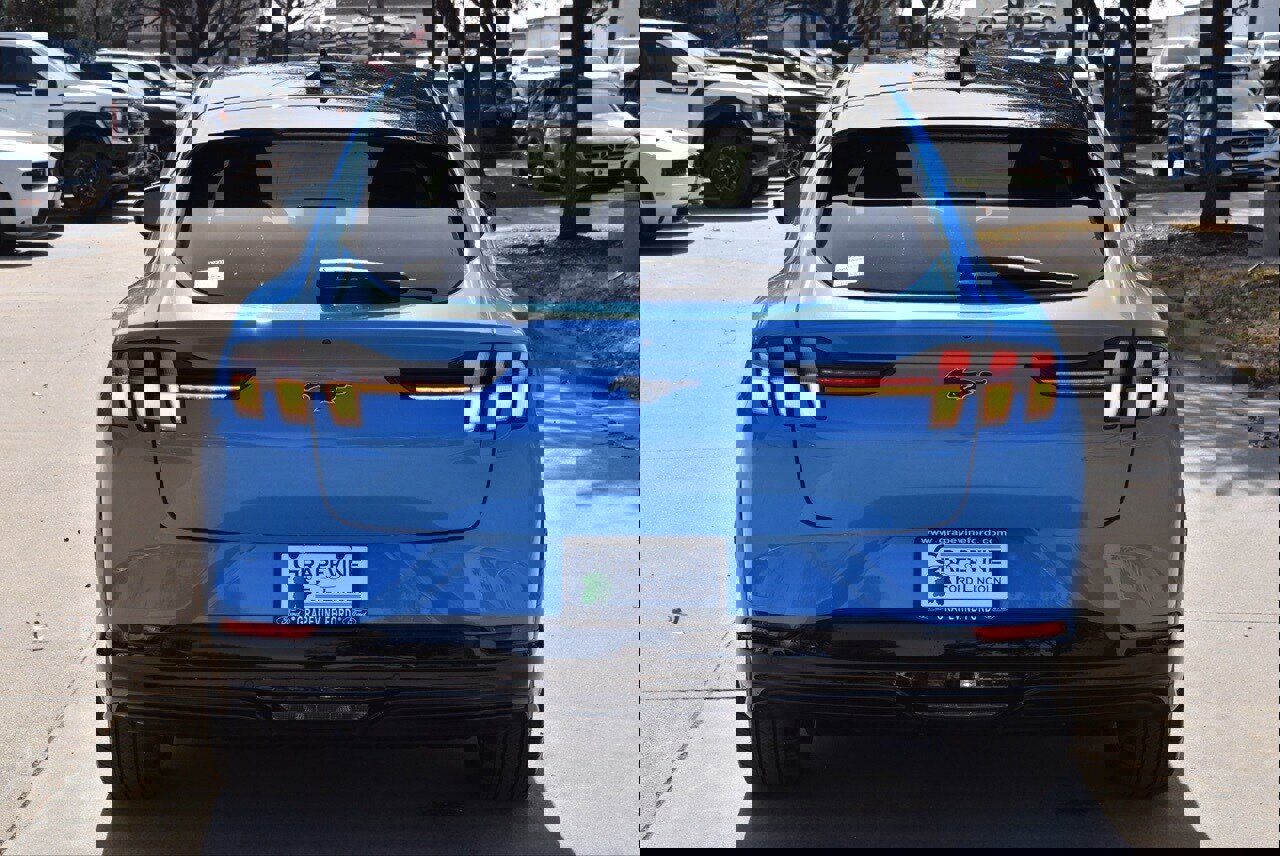 Certified 2023 Ford Mustang Mach-E Premium image 9